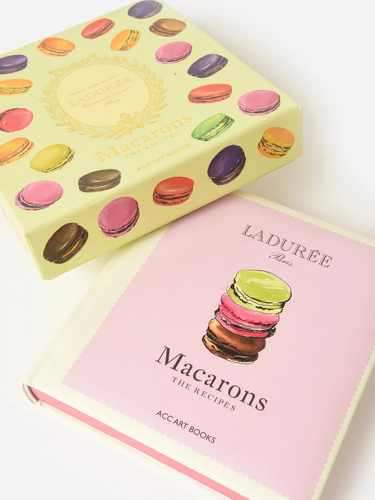 Ladurée Macarons: The Recipes Book