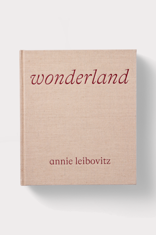 Wonderland- Annie Leibovitz Book