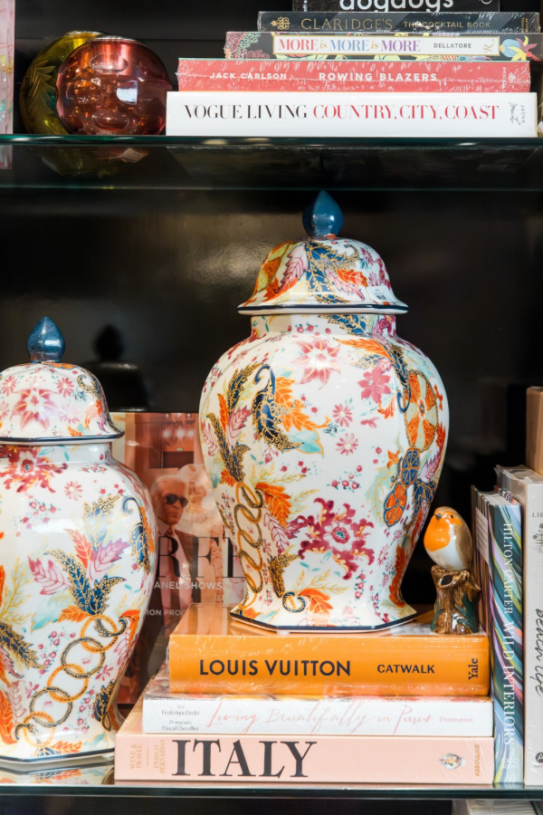 tobacco leaf jar Vintage Andrea by Sadek Ginger Each piece of tobacco leaf has a small phoenix Tobacco Leaf Hex Jar