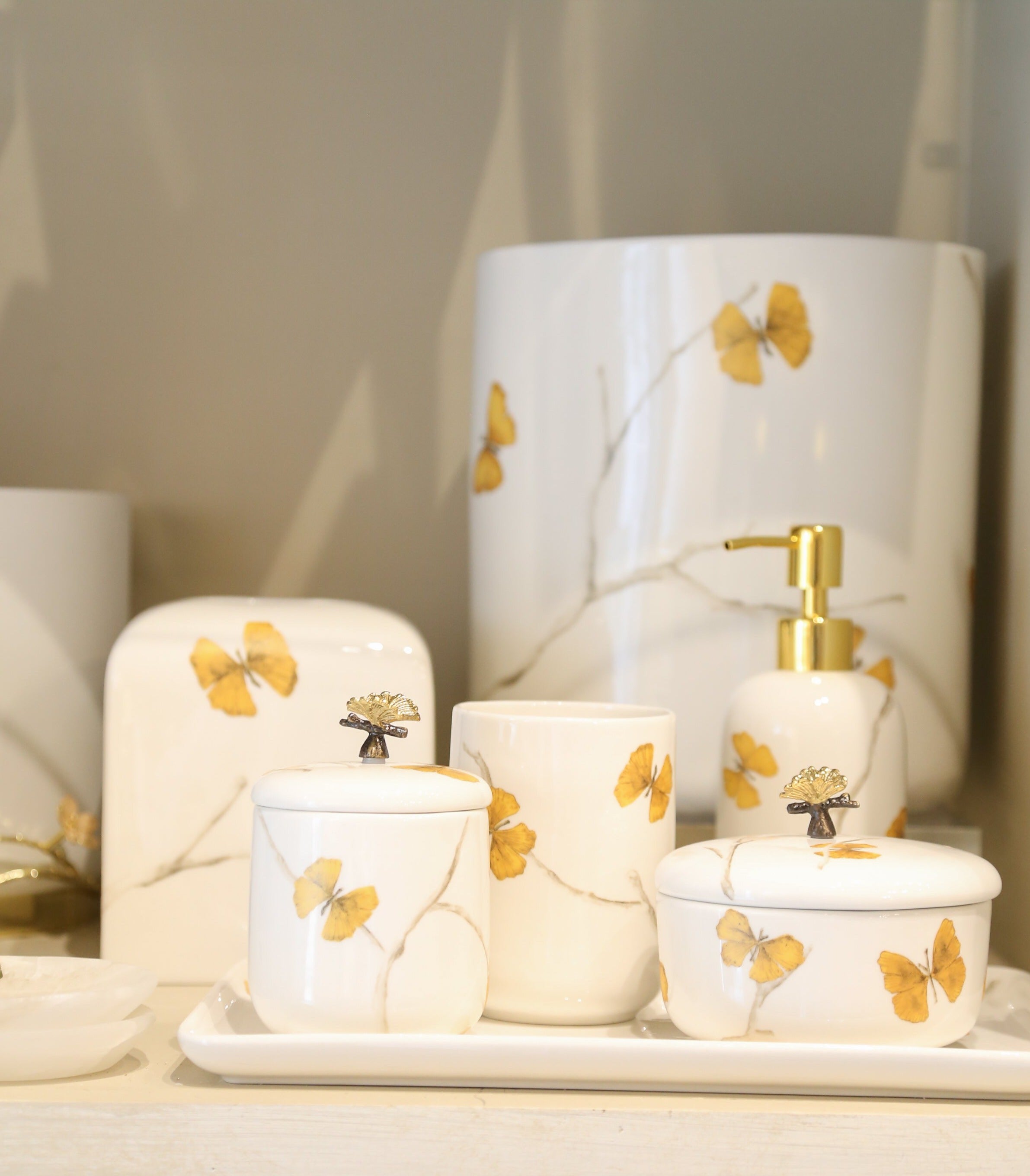 Michael Aram Butterfly Ginkgo Porcelain Bath Collection – EK Home
