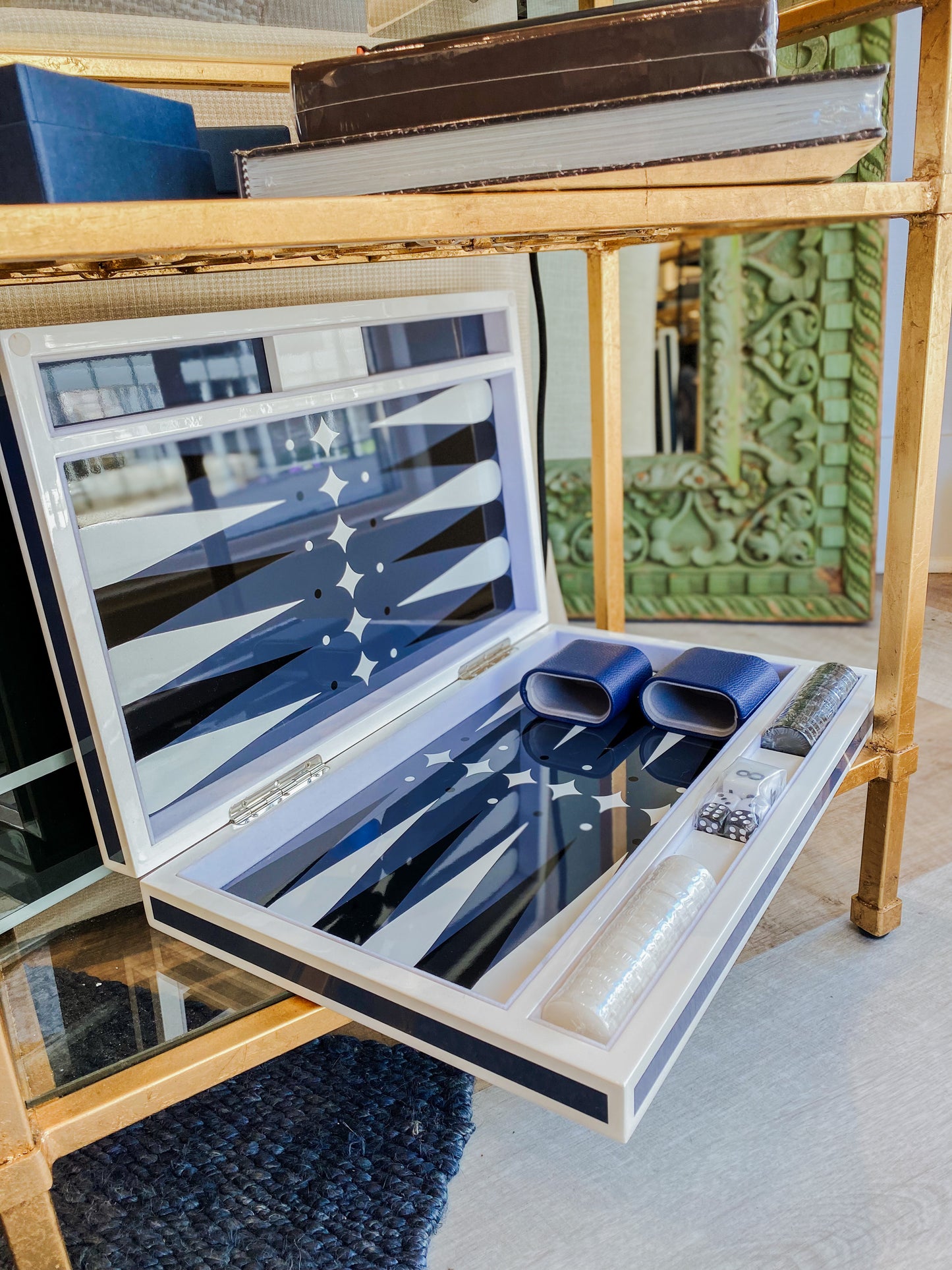 White and Blue Backgammon Set